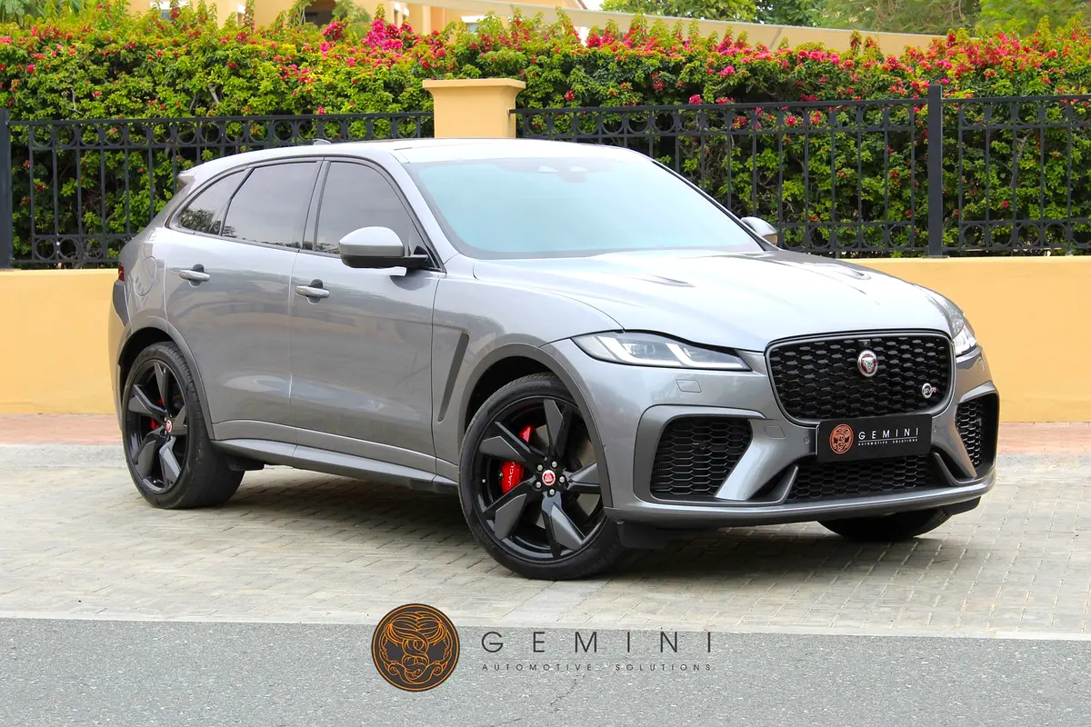 JAGUAR F-Pace SVR 2021 - photo 2 - Import Émirats | International Cars