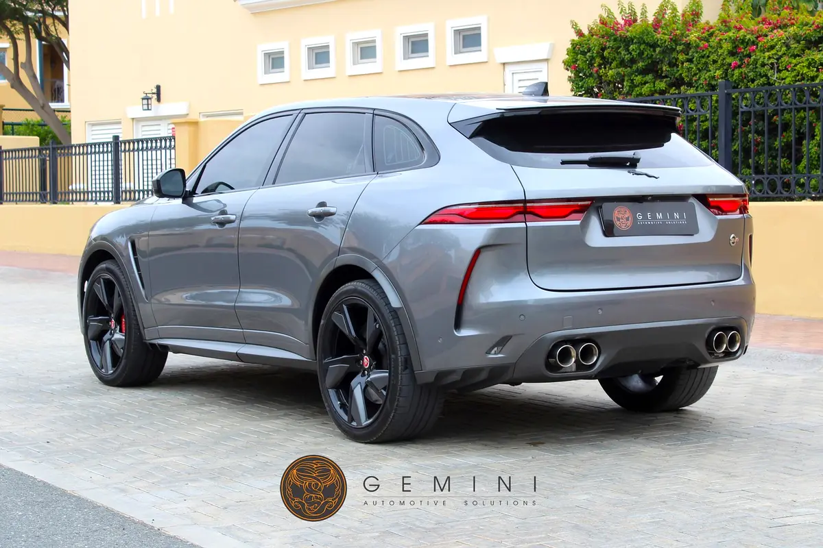 JAGUAR F-Pace SVR 2021 - photo 5 - Import Émirats | International Cars