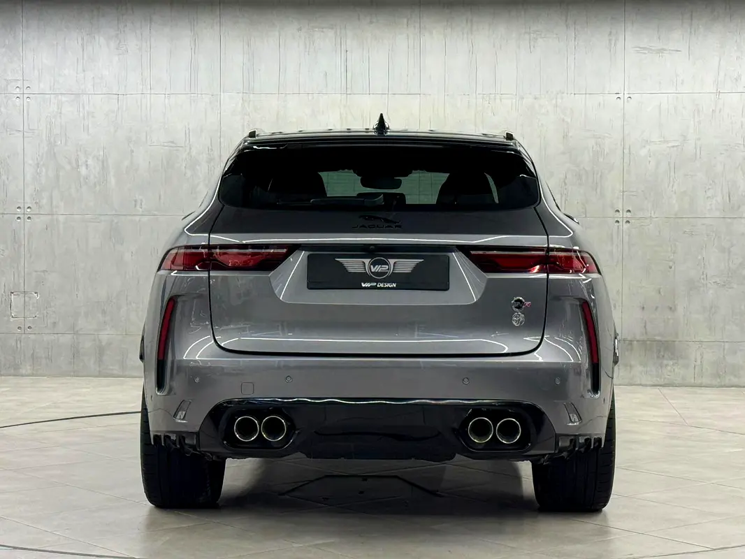 JAGUAR F-Pace SVR 2024 - photo 7 - Import Émirats | International Cars