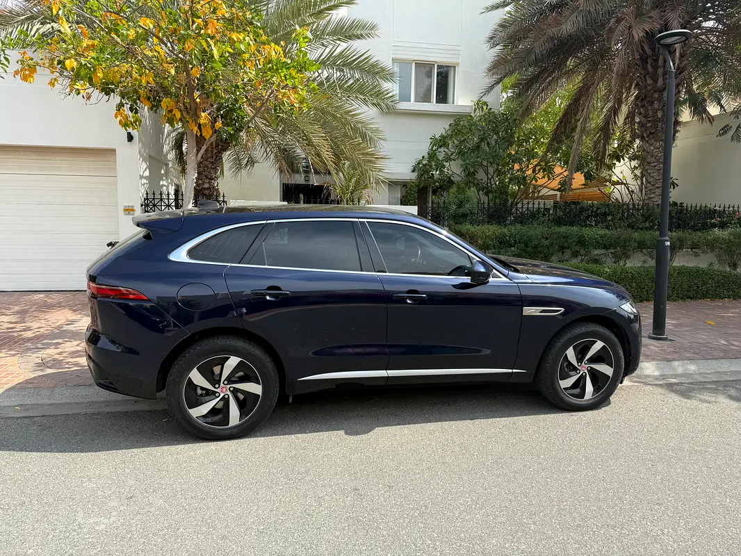 JAGUAR F-Pace P250 AWD 2021 - photo 3 - Import Émirats | International Cars