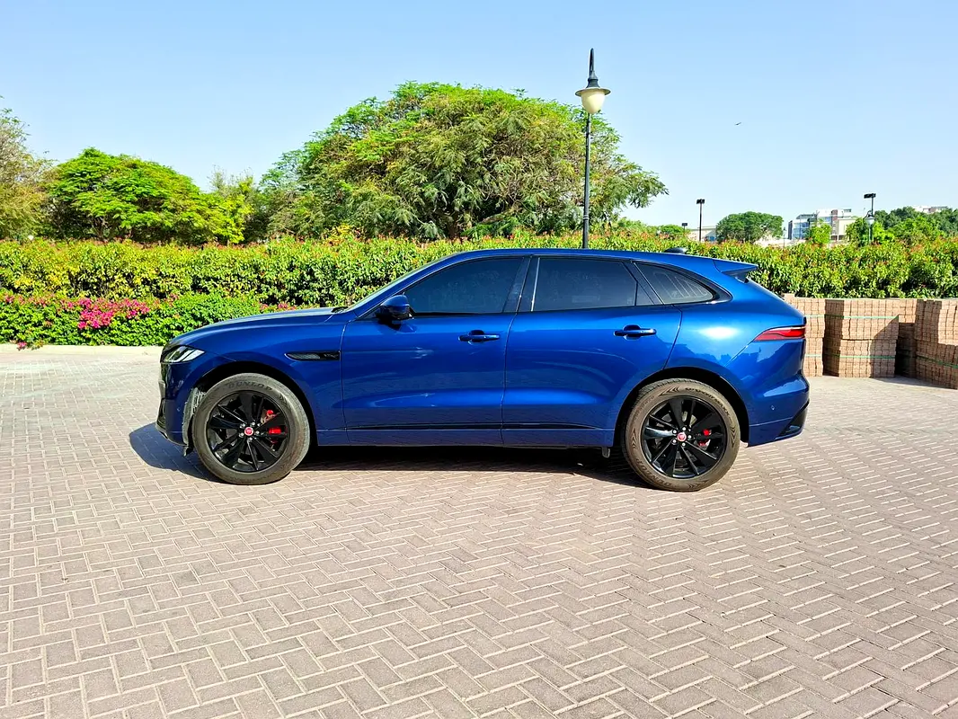 JAGUAR F-Pace R-Dynamic SE 2021 - photo 5 - Import Émirats | International Cars