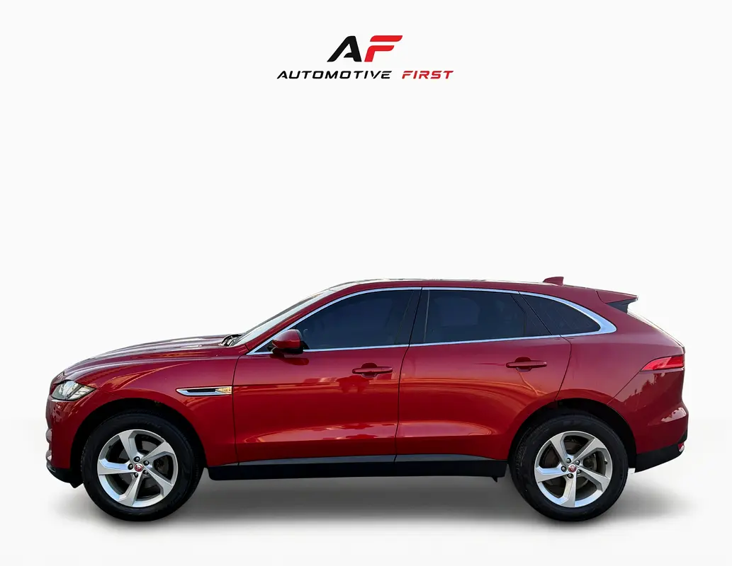 JAGUAR F-Pace 25T 2018 - photo 4 - Import Émirats | International Cars
