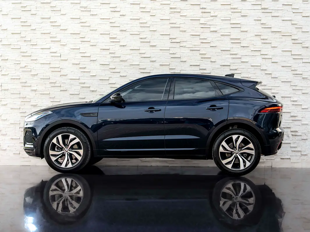 JAGUAR E-Pace R-Dynamic SE 2024 - photo 6 - Import Émirats | International Cars