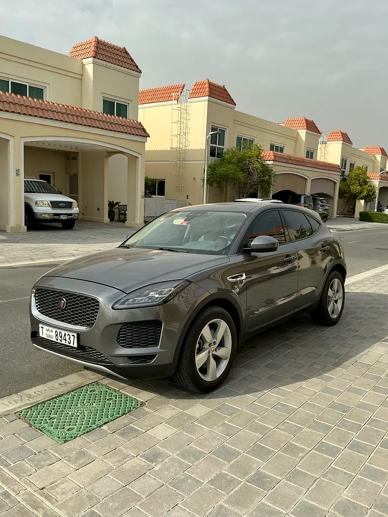 JAGUAR E-Pace P250