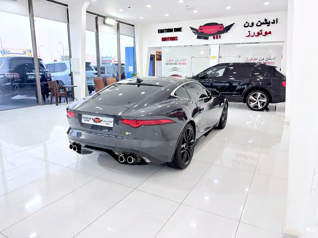 JAGUAR F-Type R Supercharged 2016 - photo 10 - Import Émirats | International Cars
