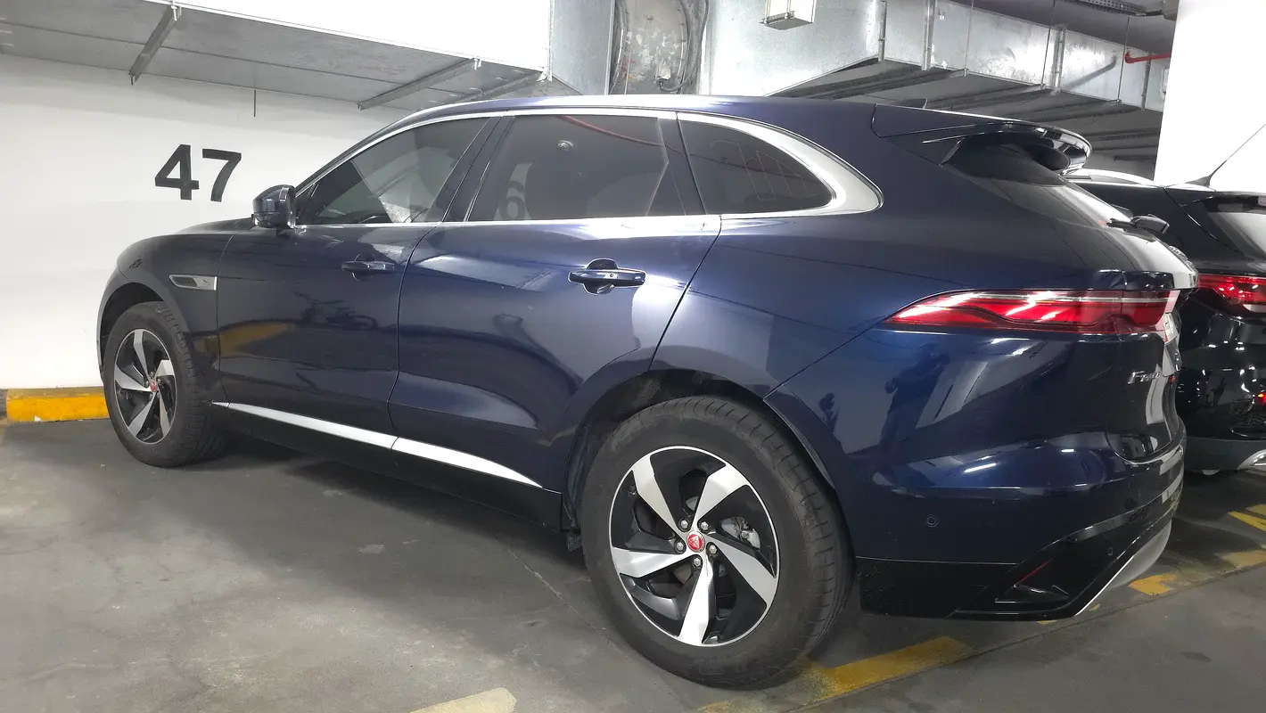 JAGUAR F-Pace P250 AWD 2021 - photo 2 - Import Émirats | International Cars