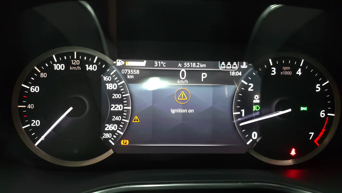 JAGUAR F-Pace P250 AWD 2021 - photo 4 - Import Émirats | International Cars