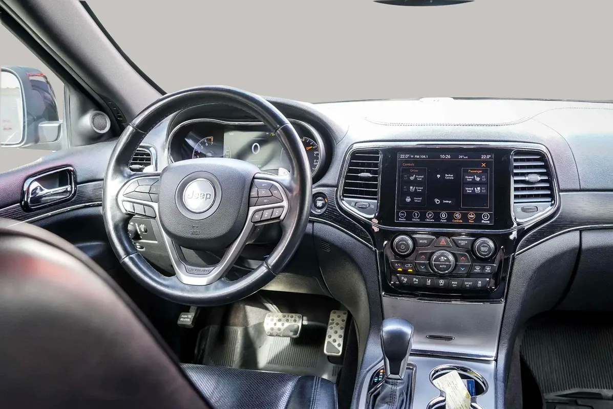 JEEP Grand Cherokee S 2019 - photo 10 - Import Émirats | International Cars