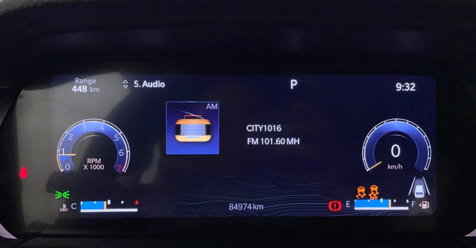 JEEP Grand Cherokee Limited 2023 - photo 9 - Import Émirats | International Cars