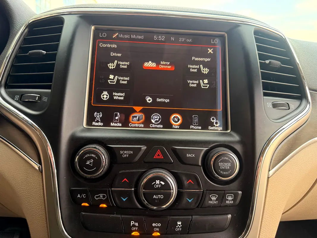 JEEP Grand Cherokee Limited 2014 - photo 2 - Import Émirats | International Cars
