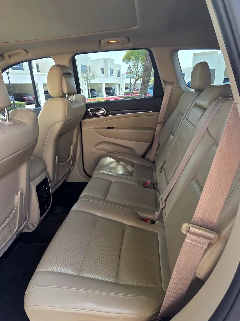 JEEP Grand Cherokee Limited 2015 - photo 2 - Import Émirats | International Cars