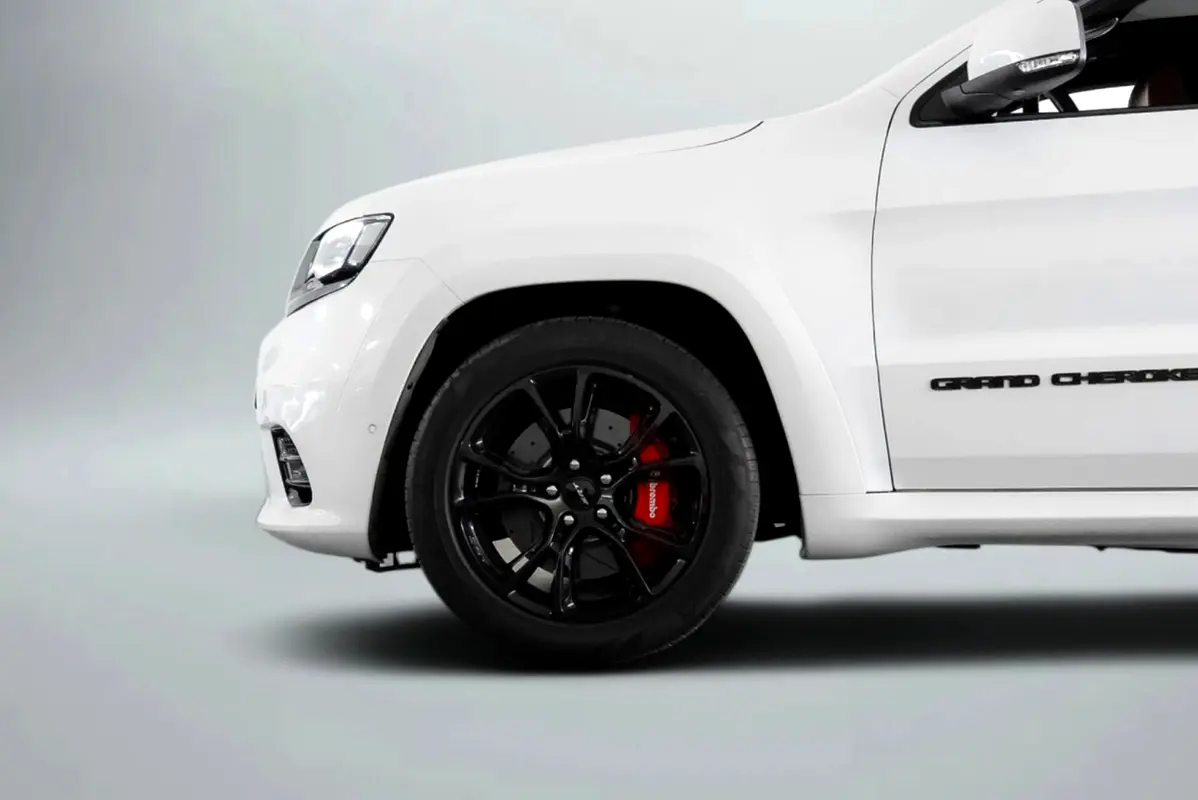 JEEP Grand Cherokee SRT 2019 - photo 6 - Import Émirats | International Cars