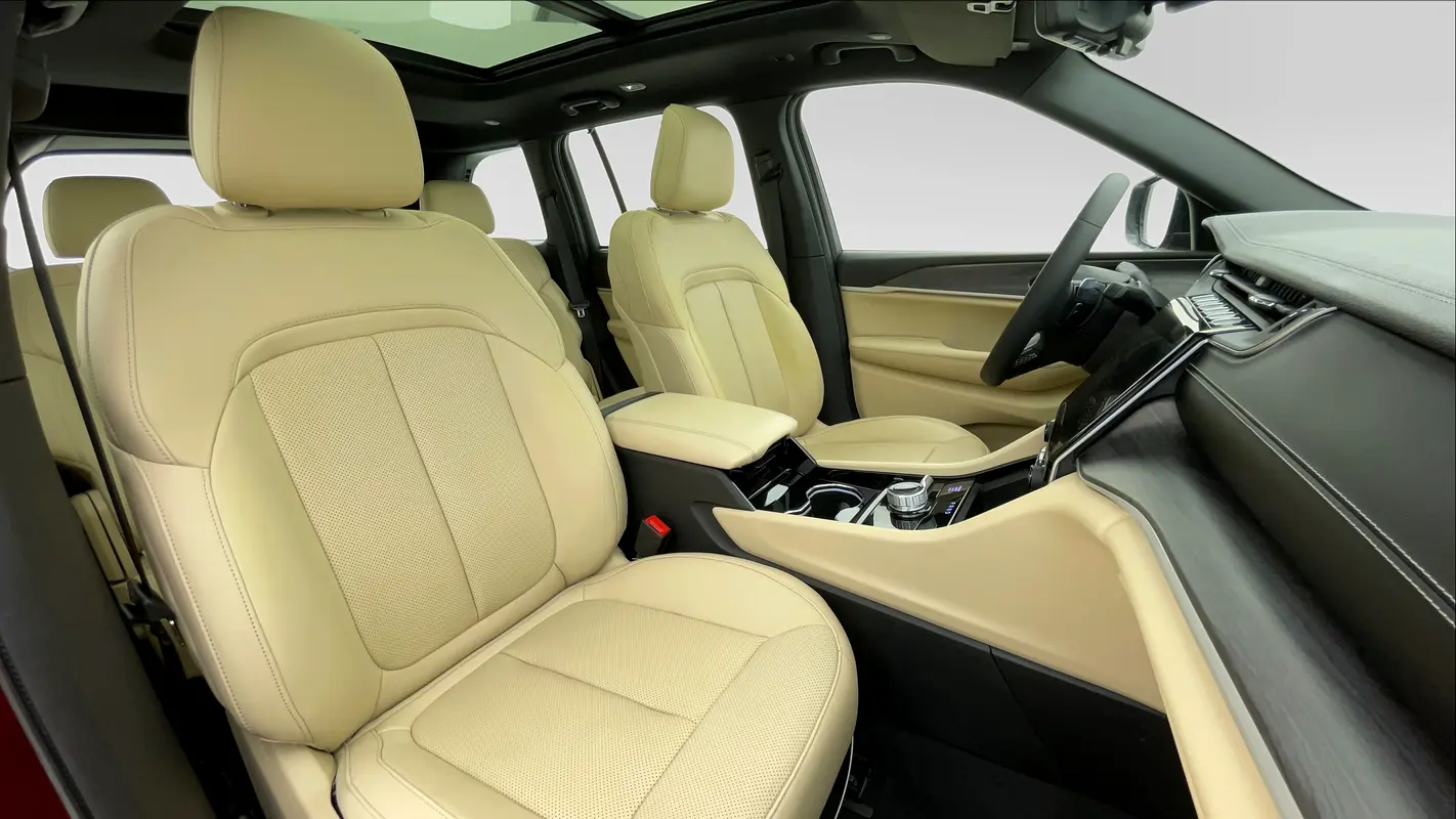 JEEP Grand Cherokee Limited 2023 - photo 6 - Import Émirats | International Cars