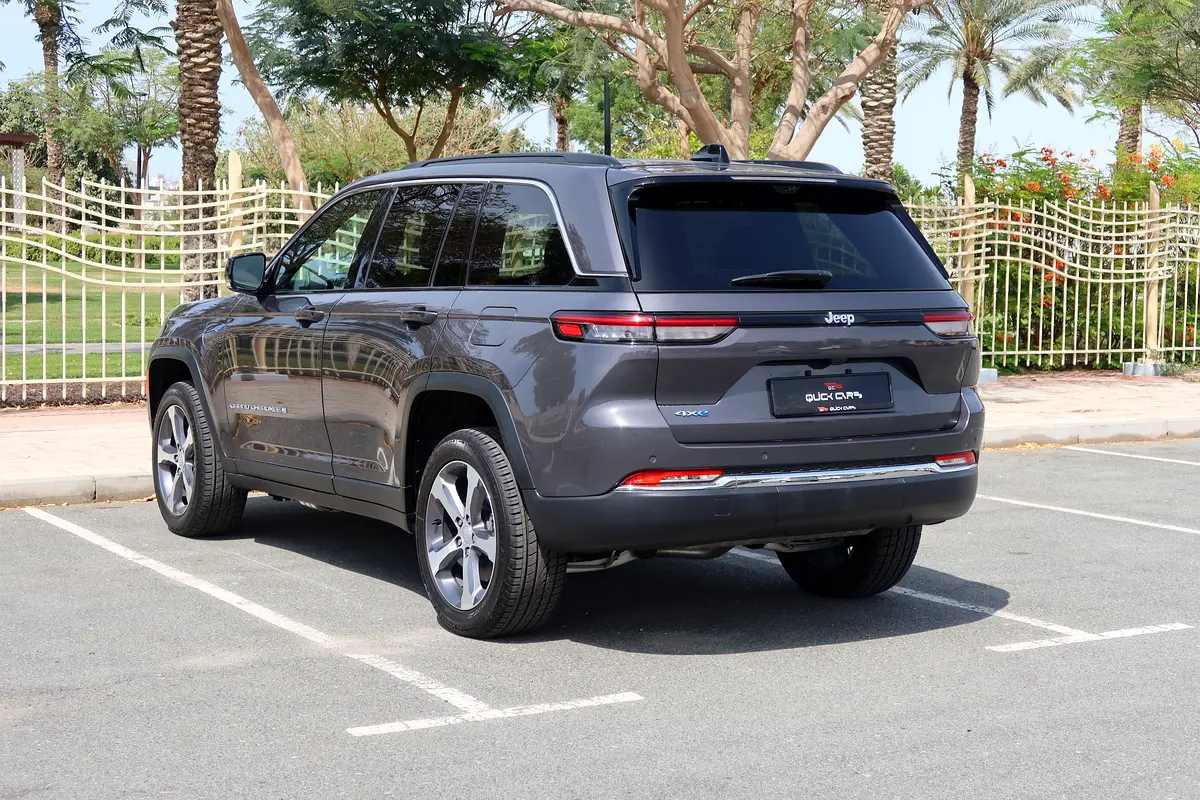 JEEP Grand Cherokee Summit 2024 - photo 8 - Import Émirats | International Cars