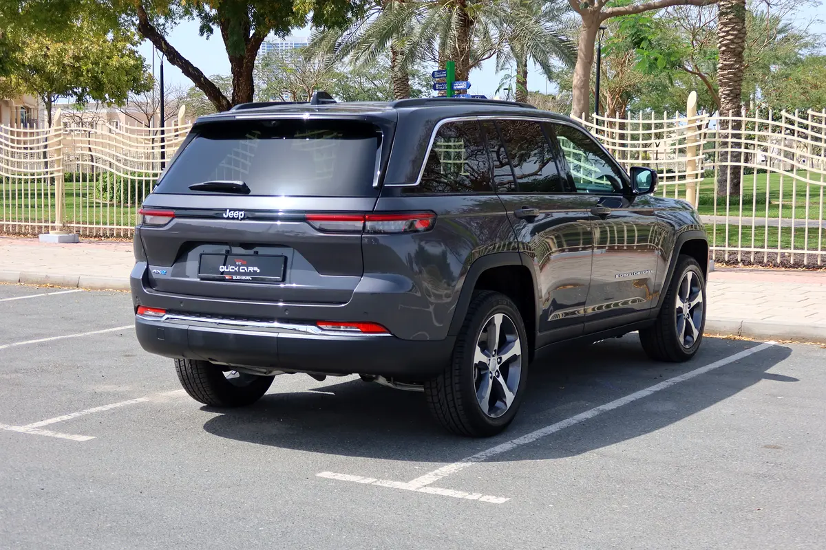 JEEP Grand Cherokee Summit 2024 - photo 9 - Import Émirats | International Cars