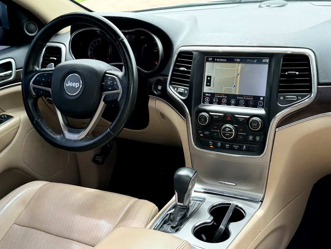 JEEP Grand Cherokee Limited 2018 - photo 10 - Import Émirats | International Cars