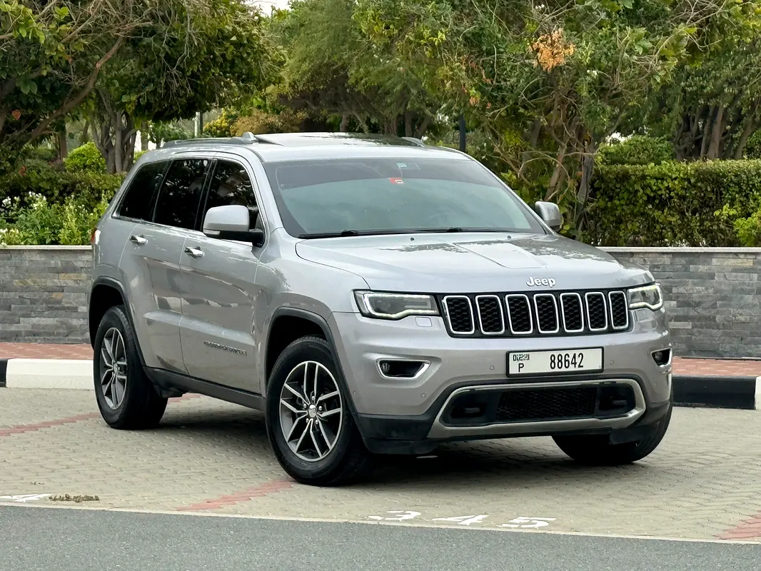 JEEP Grand Cherokee Limited 2018 - photo 2 - Import Émirats | International Cars