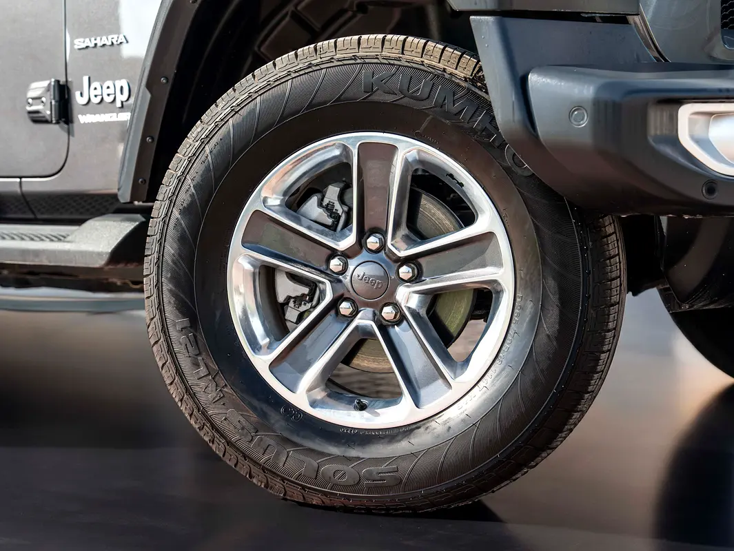 JEEP Wrangler Sahara 2020 - photo 8 - Import Émirats | International Cars