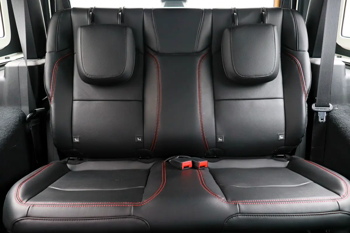 JEEP Wrangler Rubicon 2023 - photo 11 - Import Émirats | International Cars