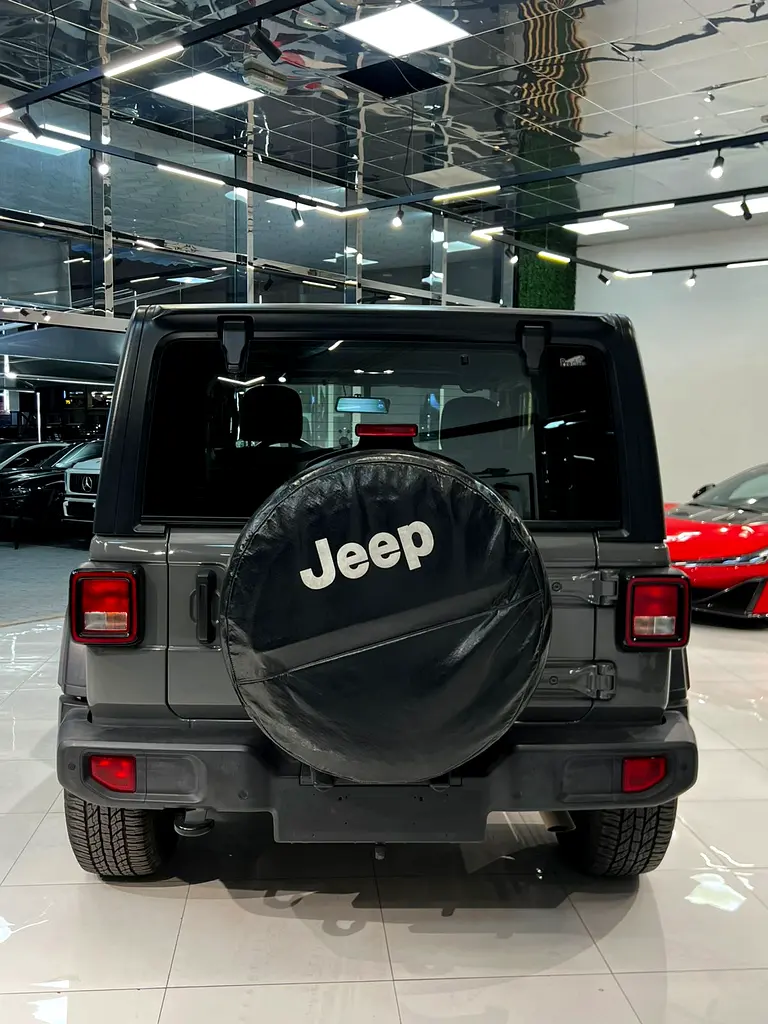JEEP Wrangler Sport S 2022 - photo 7 - Import Émirats | International Cars
