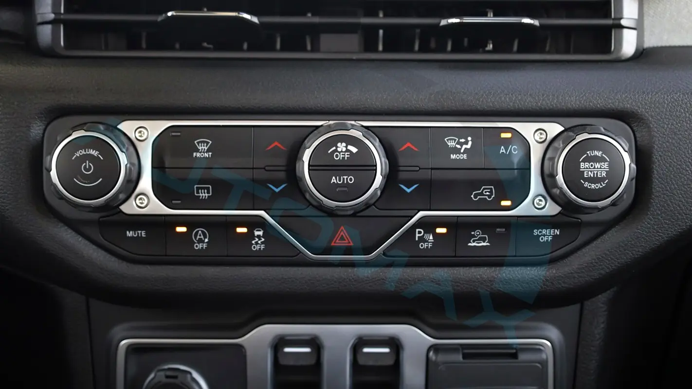 JEEP Wrangler Sport 2026 - photo 12 - Import Émirats | International Cars