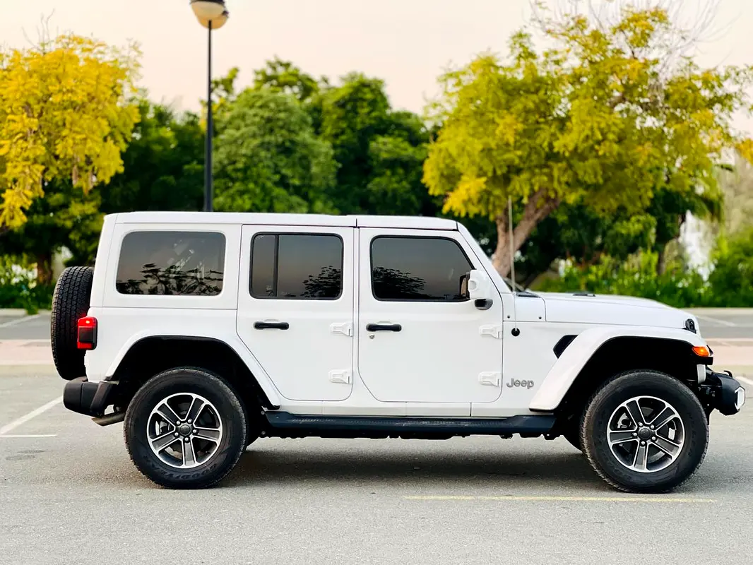JEEP Wrangler Sahara Unlimited 2023 - photo 5 - Import Émirats | International Cars