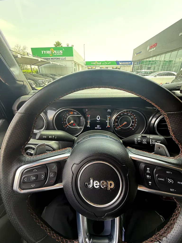 JEEP Wrangler Rubicon 392 2023 - photo 5 - Import Émirats | International Cars