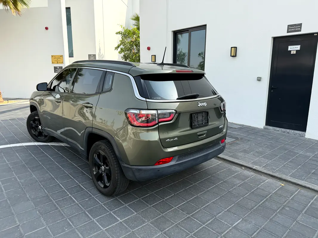 JEEP Compass Longitude 2020 - photo 8 - Import Émirats | International Cars