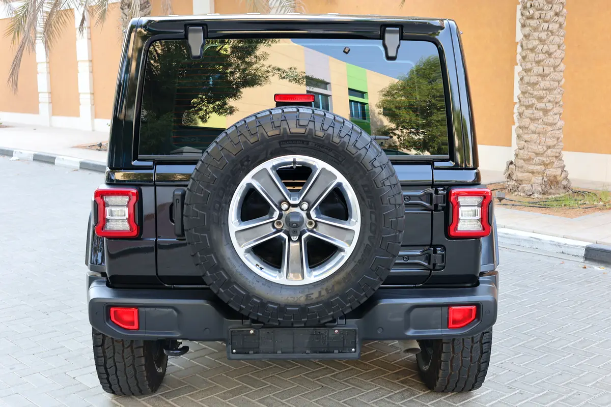 JEEP Wrangler Unlimited Sahara 2021 - photo 10 - Import Émirats | International Cars