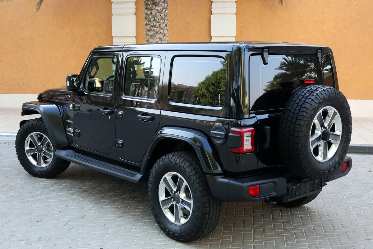 JEEP Wrangler Unlimited Sahara 2021 - photo 3 - Import Émirats | International Cars