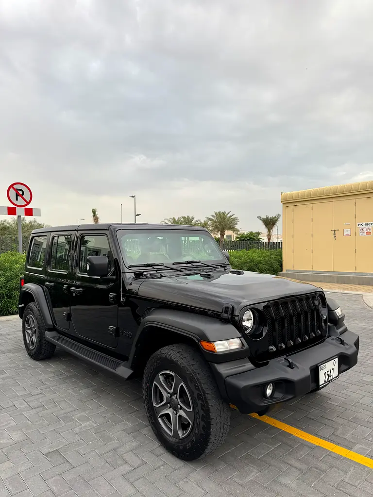JEEP Wrangler Unlimited Sport 2023