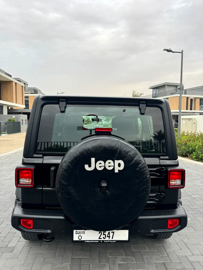 JEEP Wrangler Unlimited Sport 2023 - photo 10 - Import Émirats | International Cars