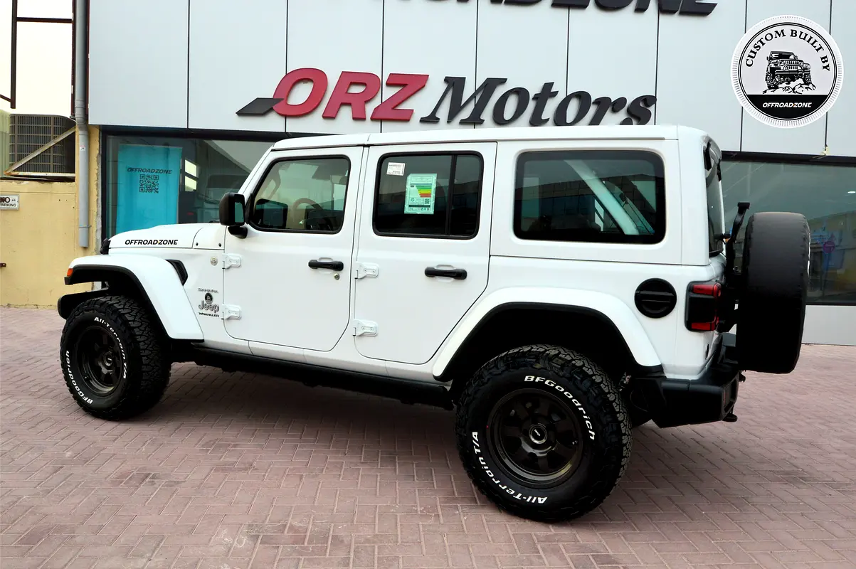 JEEP Wrangler Unlimited Sahara 2024 - photo 3 - Import Émirats | International Cars