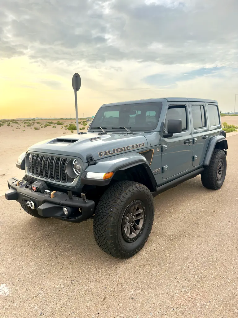 JEEP Wrangler Unlimited Rubicon 392 2025 - photo 3 - Import Émirats | International Cars