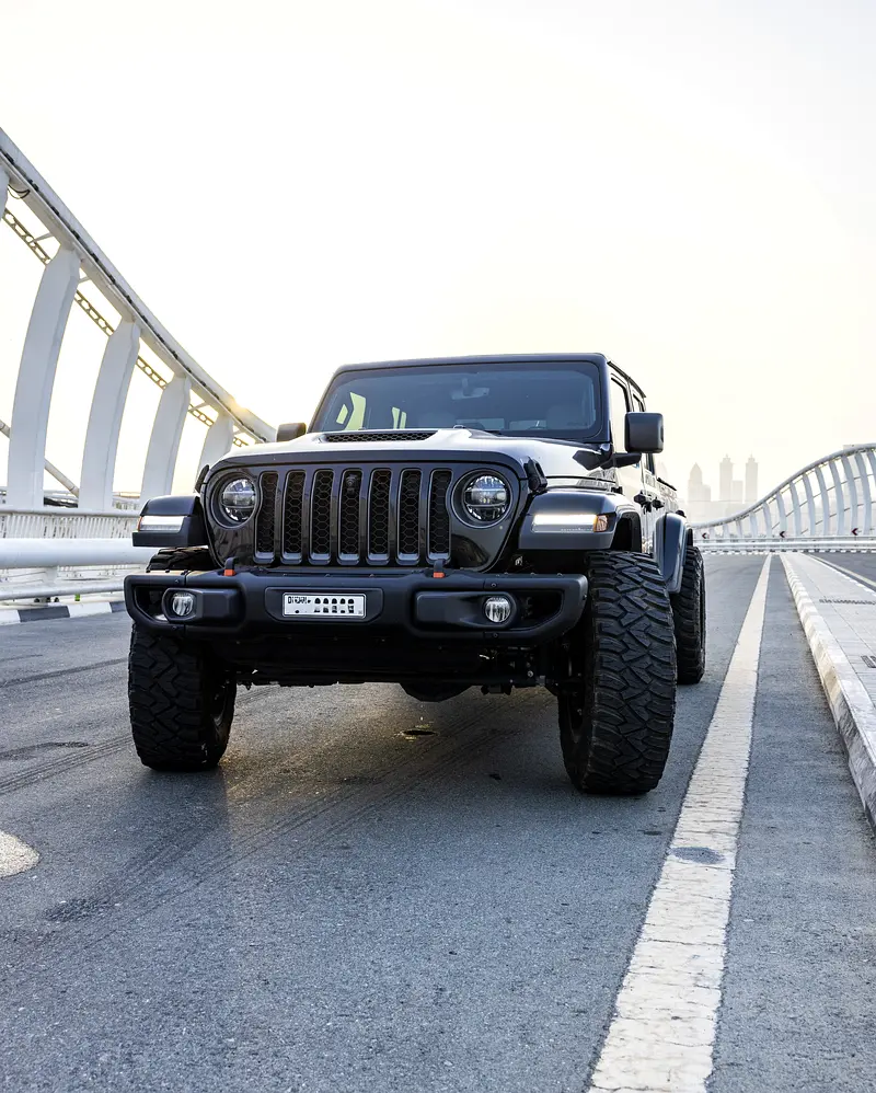 JEEP Gladiator Sand Runner 2022 - photo 2 - Import Émirats | International Cars