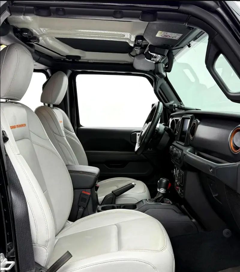 JEEP Gladiator Sand Runner 2022 - photo 5 - Import Émirats | International Cars