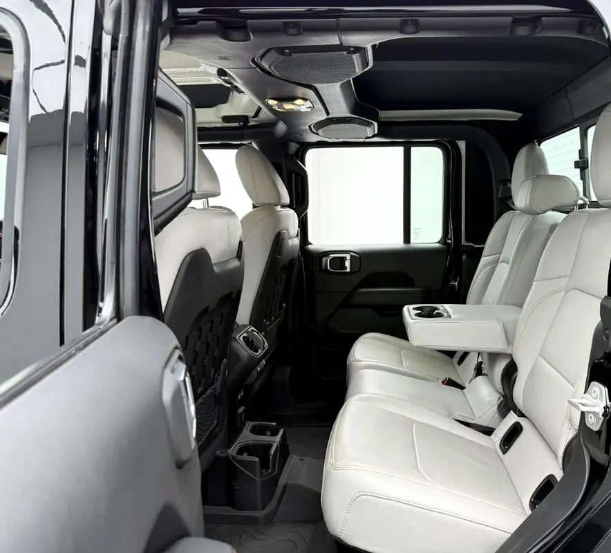 JEEP Gladiator Sand Runner 2022 - photo 7 - Import Émirats | International Cars