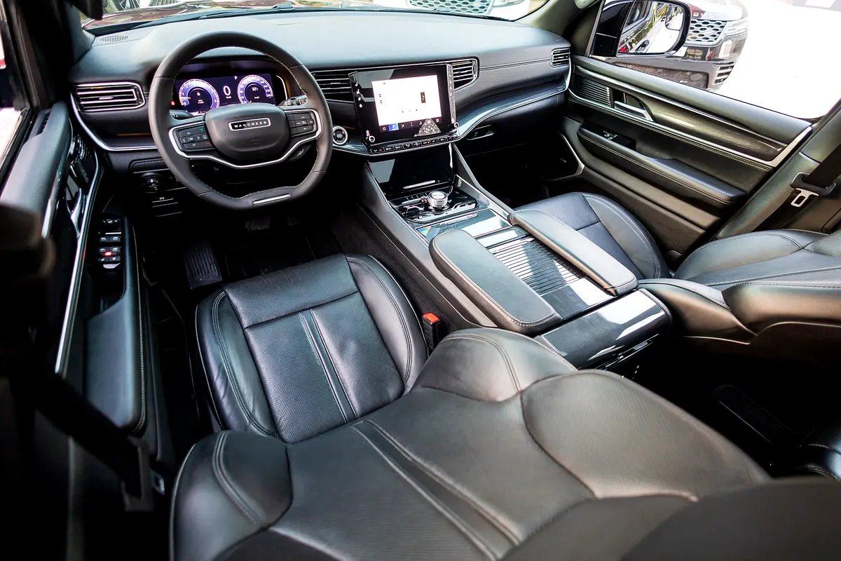 JEEP Grand Wagoneer Series II 2022 - photo 11 - Import Émirats | International Cars