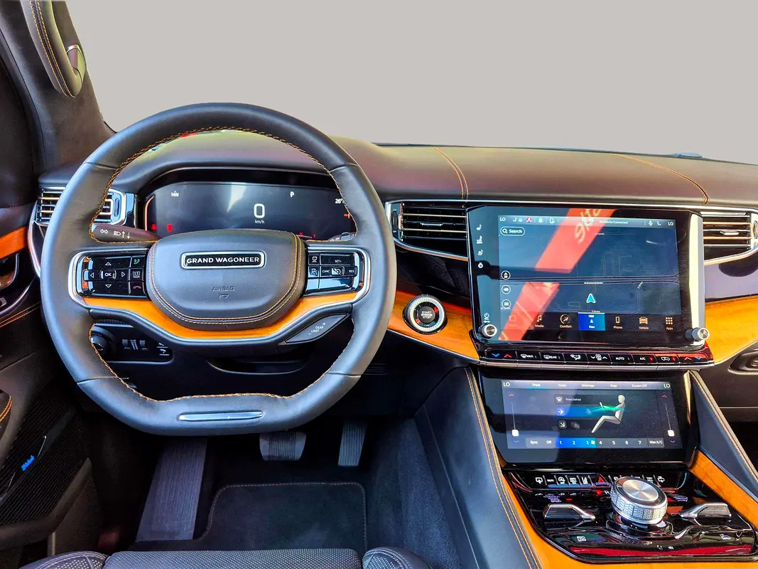 JEEP Grand Wagoneer Series III 2023 - photo 9 - Import Émirats | International Cars