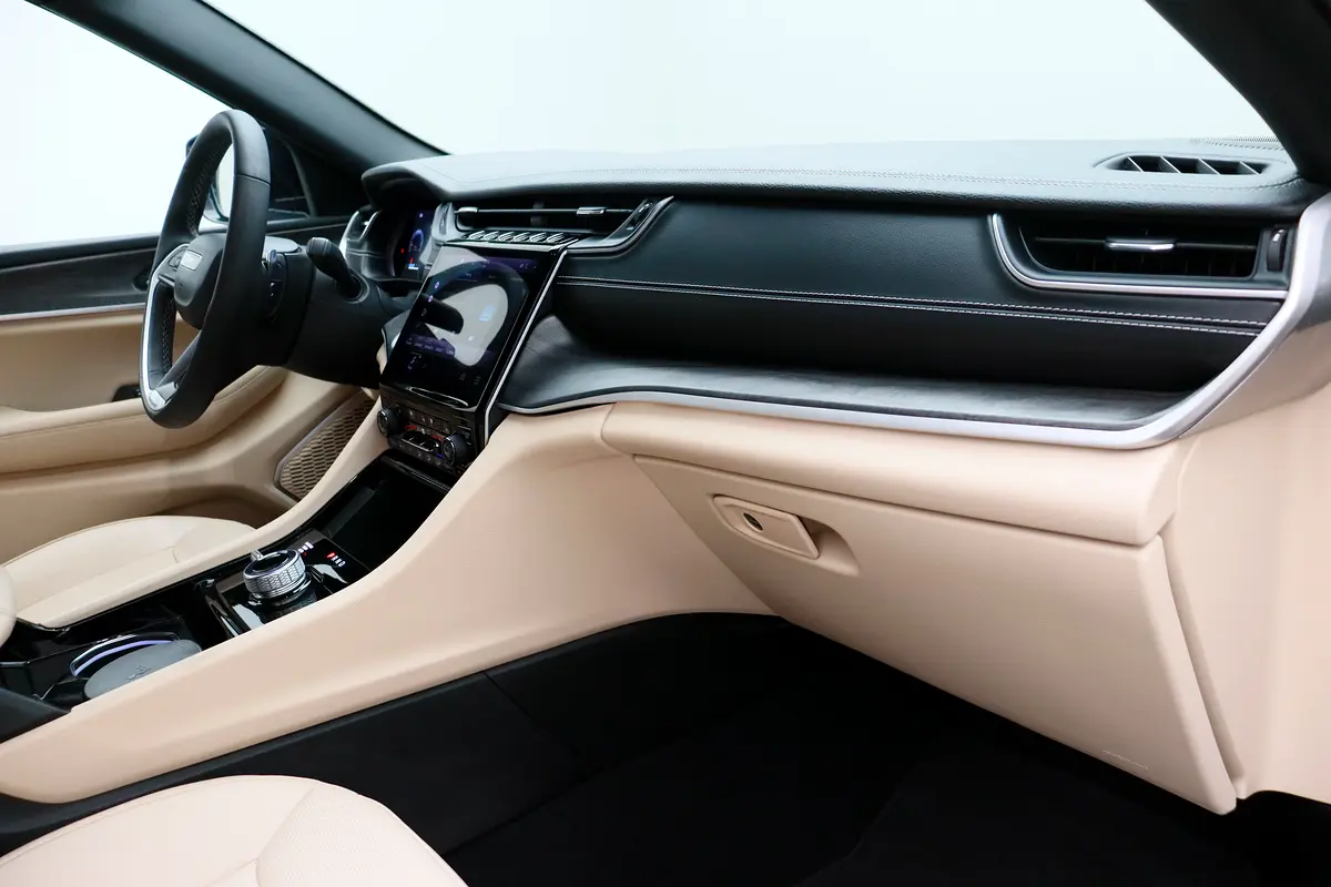 JEEP Grand Cherokee L Limited 2024 - photo 6 - Import Émirats | International Cars