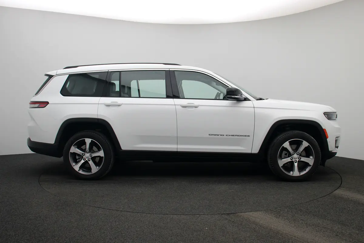 JEEP Grand Cherokee L Limited 2024 - photo 8 - Import Émirats | International Cars