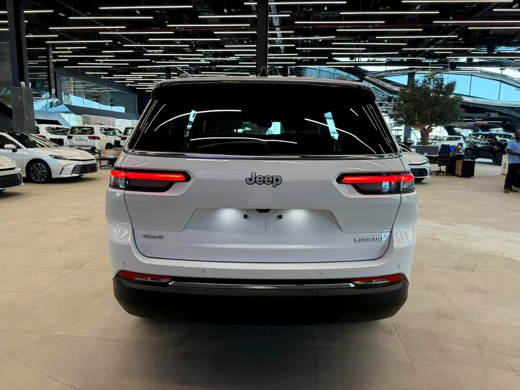 JEEP Cherokee Other 2025 - photo 7 - Import Émirats | International Cars