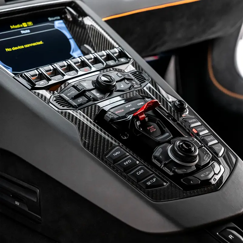 LAMBORGHINI Aventador LP 770-4 Superveloce Jota 2019 - photo 10 - Import Émirats | International Cars