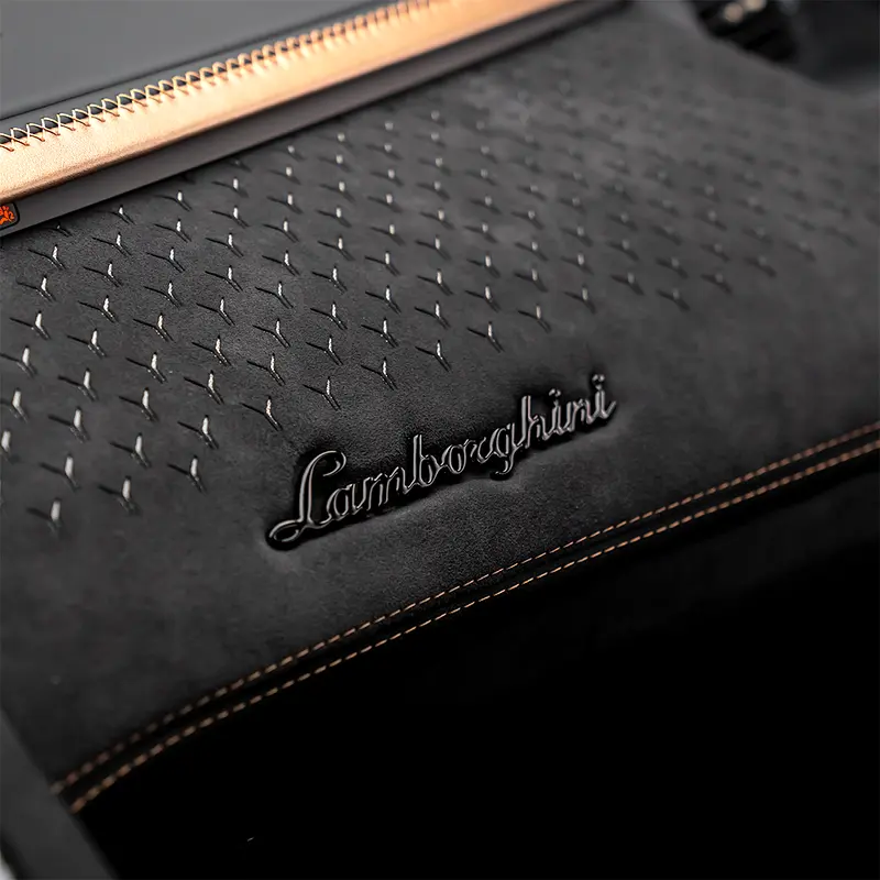 LAMBORGHINI Aventador LP 780-4 Ultimae 2022 - photo 11 - Import Émirats | International Cars