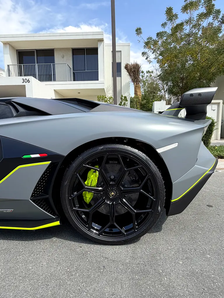 LAMBORGHINI Aventador Other 2020 - photo 10 - Import Émirats | International Cars