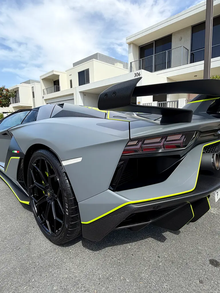 LAMBORGHINI Aventador Other 2020 - photo 11 - Import Émirats | International Cars