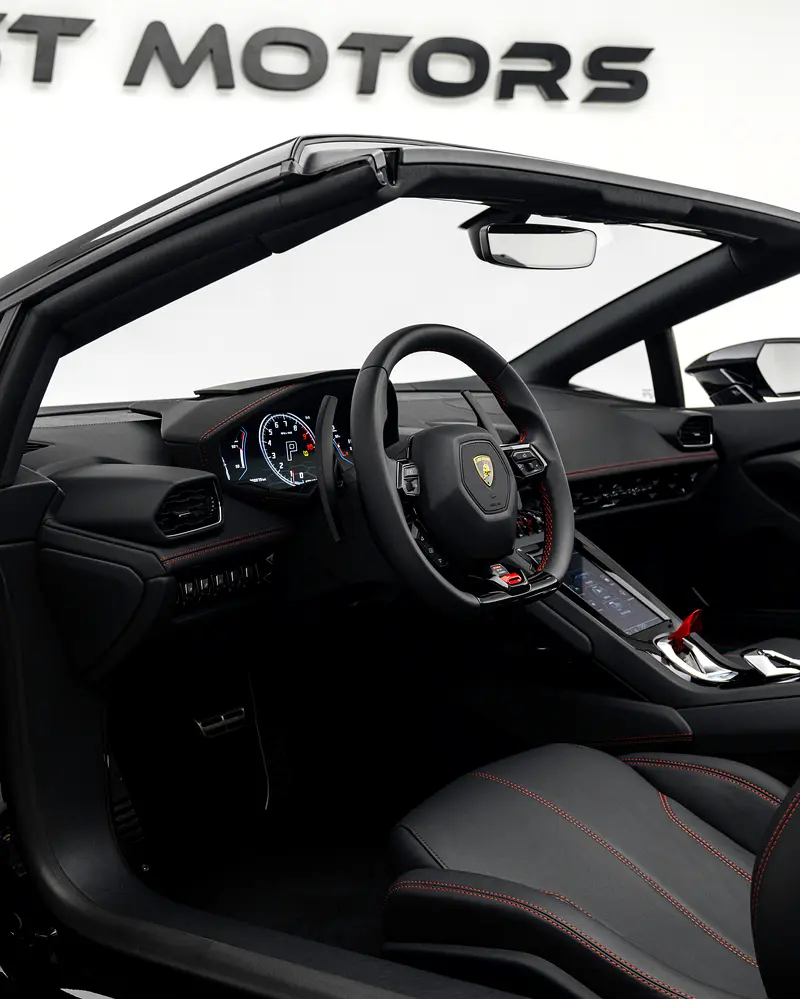 LAMBORGHINI Huracan EVO Spyder 2024 - photo 11 - Import Émirats | International Cars