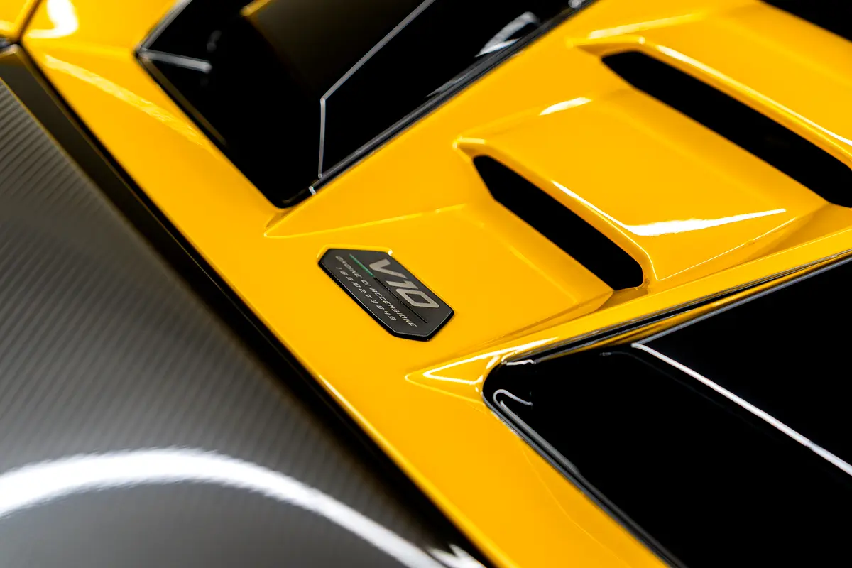 LAMBORGHINI Huracan Tecnica 2023 - photo 11 - Import Émirats | International Cars