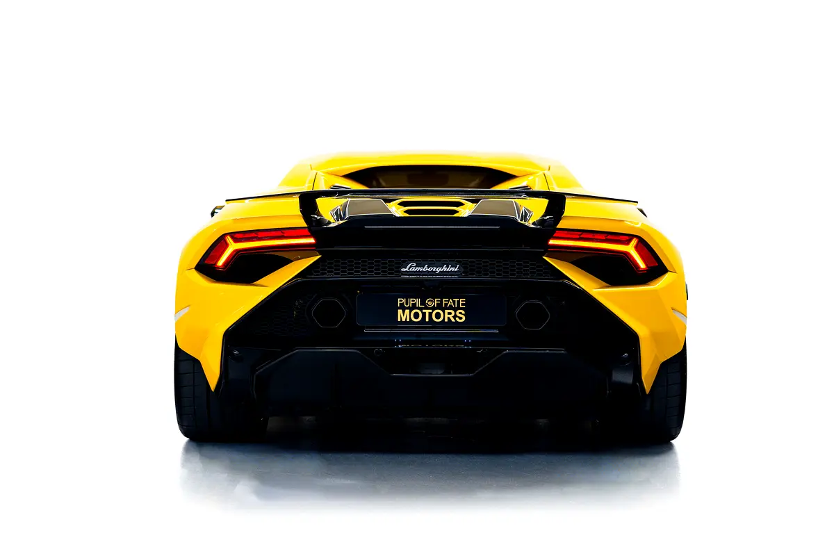 LAMBORGHINI Huracan Tecnica 2023 - photo 5 - Import Émirats | International Cars