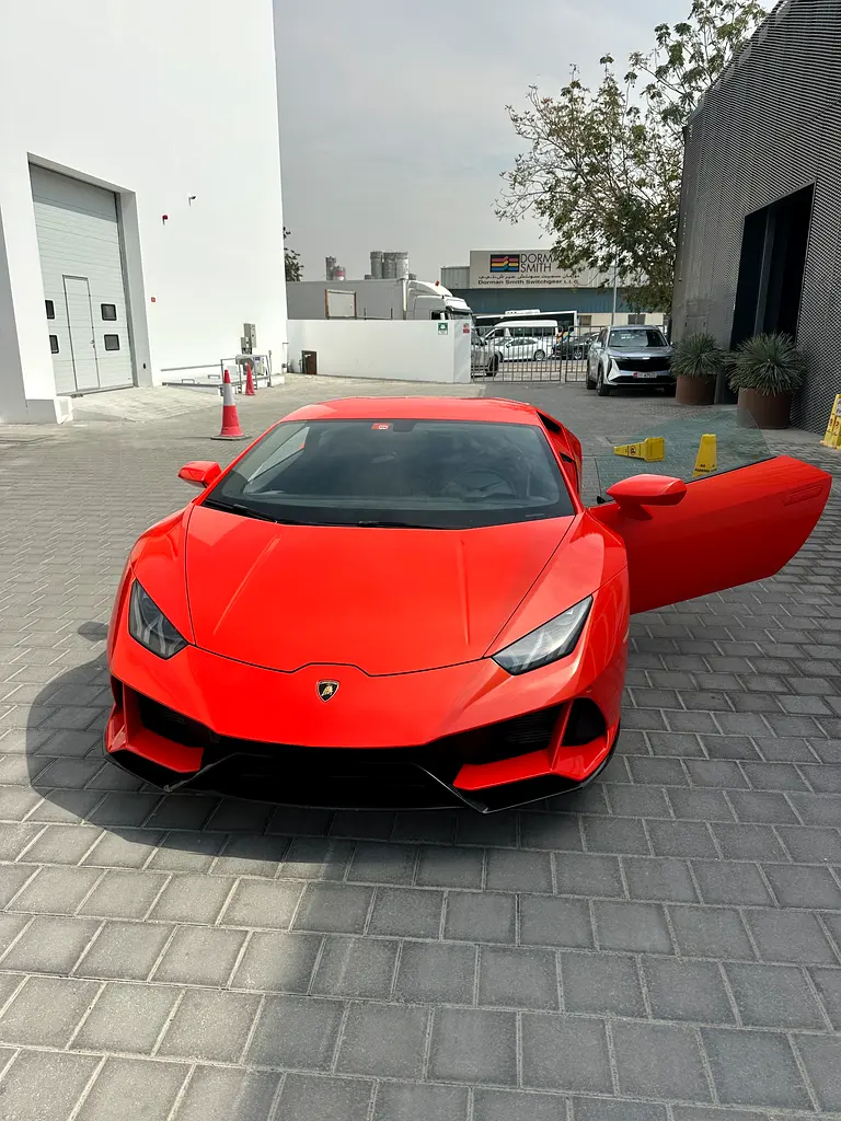 LAMBORGHINI Huracan EVO Coupe 2020 - photo 3 - Import Émirats | International Cars